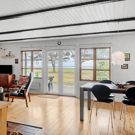 80262-vemb-hyttevej-103 Holiday home *